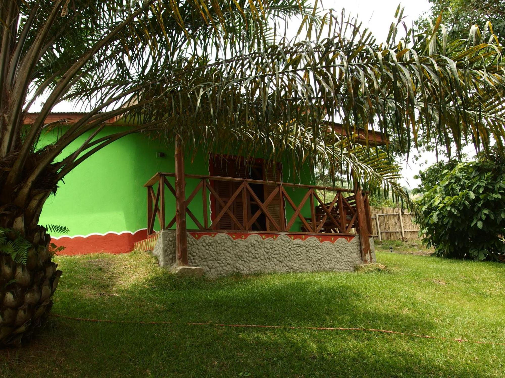 Cocoa Village Guesthouse Obo  Eksteriør billede